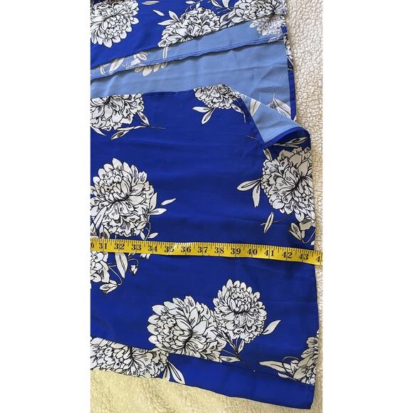 NWT Vince Camuto Women’s Maxi Blue Floral Short Sleeve Dress 12 NWT 148$ - Picture 7 of 11